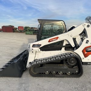 Bobcat T650 Skid Steer